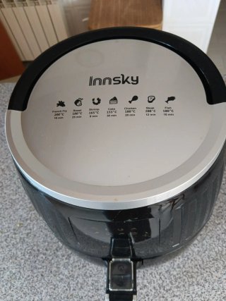 Freidora de Aire Innsky, no conecta