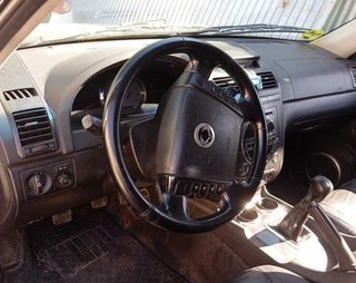 Aletín del der ssangyong rexton rx 270 full 460040