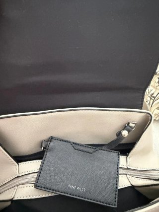 Bolso-Mochila Nine West Beige