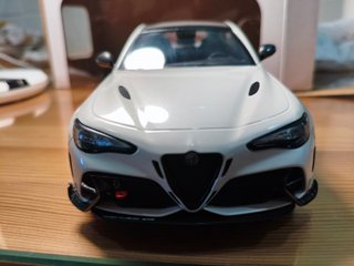 Maqueta Coche 1:18 Alfa Romeo Giulia GTA