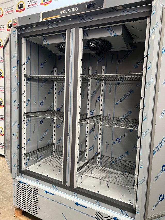 Armario refrigerado PNX-CPS-202