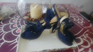 Sandalias de tacón azul con flecos
