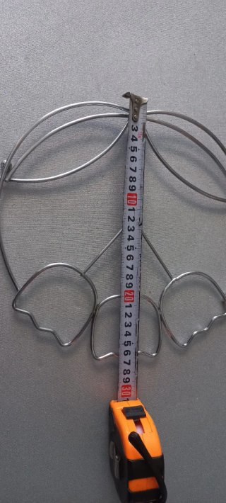 Salva manteles de metal plateado