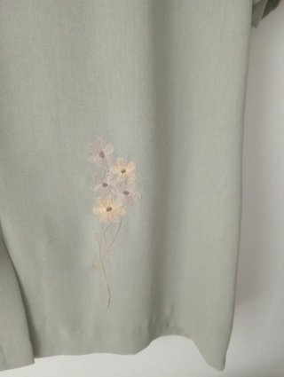 Blusa verde militar sin estrenar