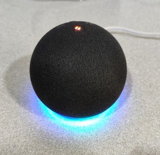 Amazon Echo + Enchufe Inteligente