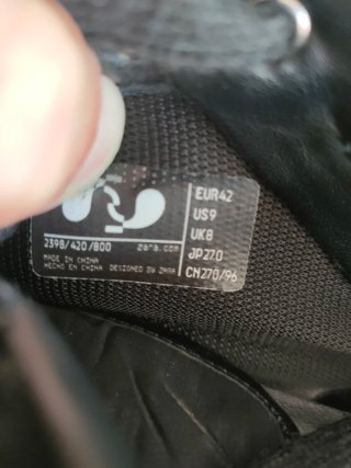 Zapatillas Zara Piel y Tela
