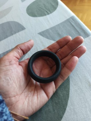 Anillo negro para hombre