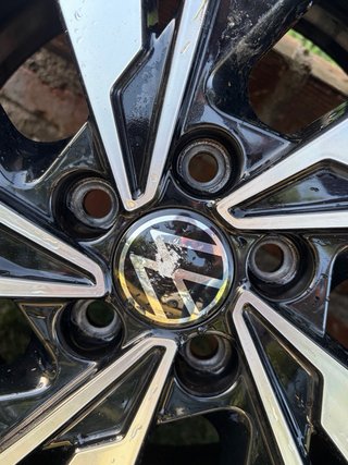 Llanta 185/65 R15 H Volkswagen Polo