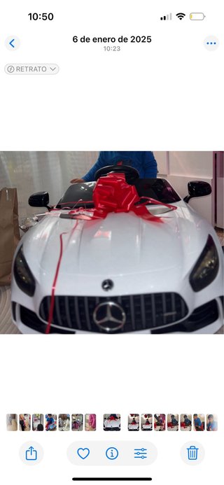 Coche eléctrico infantil Mercedes AMG