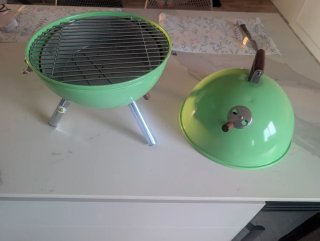 Barbacoa portátil verde sin estrenar