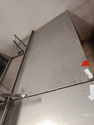 MESA ACERO EN SALDO 1.46M MIRA MI PERFIL