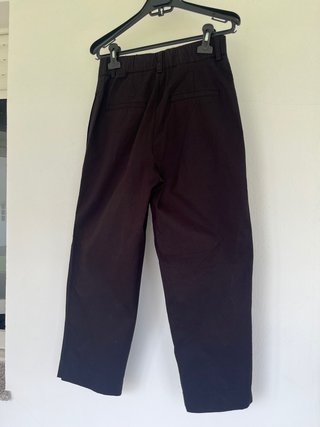 Pantalon tipo barrel negro Stradivarius negro