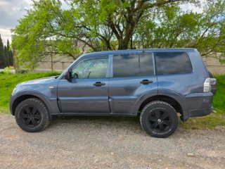 Mitsubishi Montero 2007