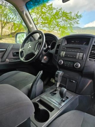 Mitsubishi Montero 2007