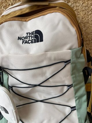 Mochila The North Face 30L Beige/Verde
