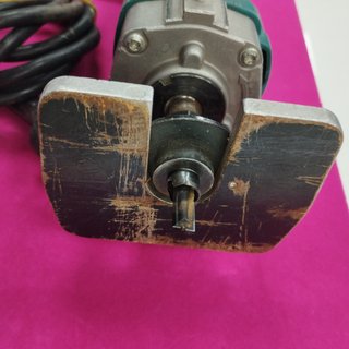 Fresadora Virutex FR 192VG