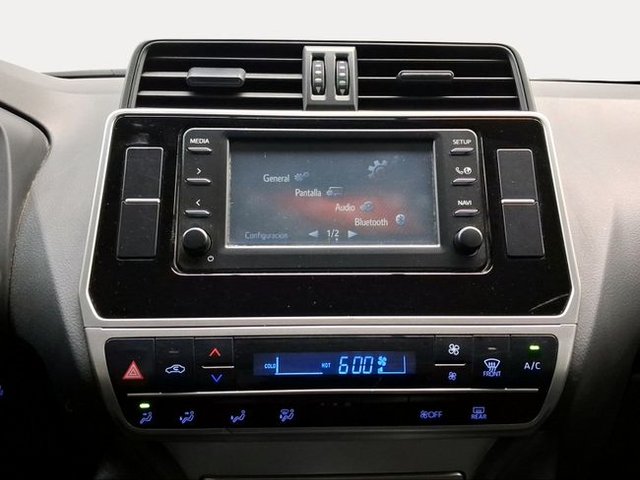 Toyota Land Cruiser 2.8 D-4D GX