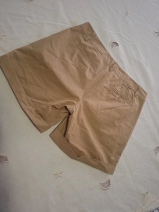 Pantalón corto marrón