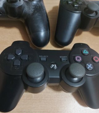 Lote 3 mandos PS4 y PS3 ( para piezas )