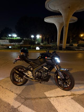Yamaha MT-125 Negra