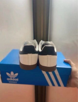 Adidas Samba Blancas y Negras