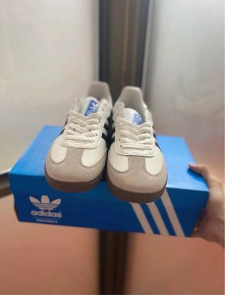 Adidas Samba Blancas y Negras