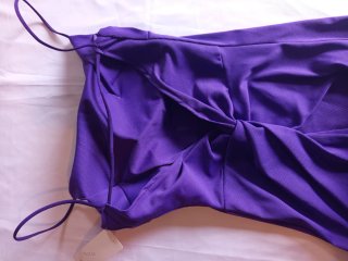 Vestido corto morado tirantes