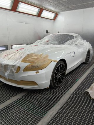 Mi marido Busca trabajo de pintura de coches