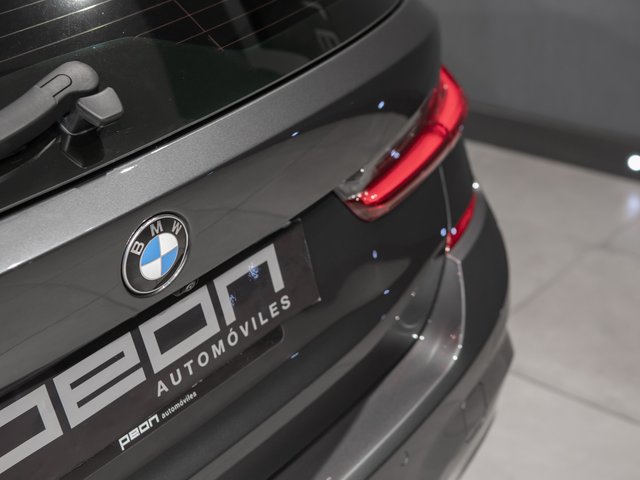 BMW 320d Touring xDrive M-Sport