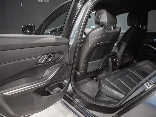 BMW 320d Touring xDrive M-Sport