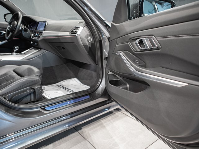 BMW 320d Touring xDrive M-Sport