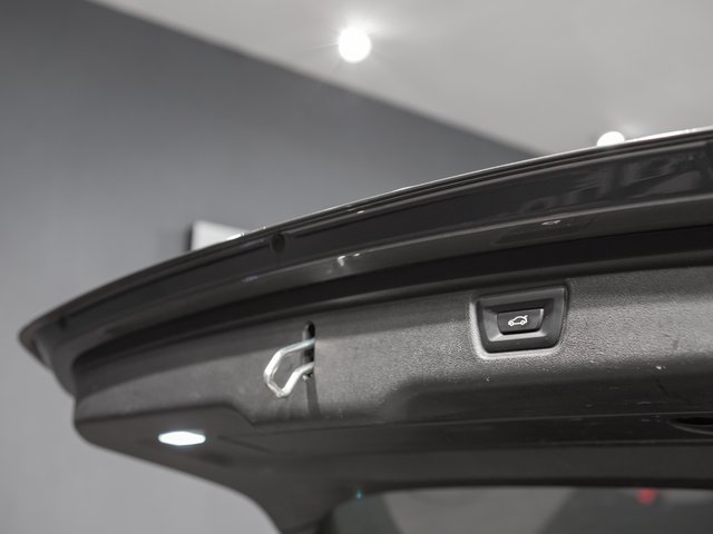 BMW 320d Touring xDrive M-Sport