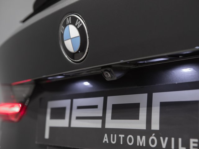 BMW 320d Touring xDrive M-Sport