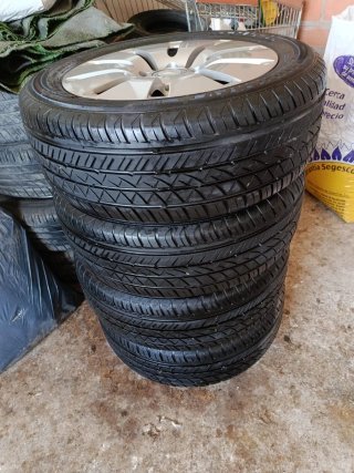 Llantas 16 Mercedes Benz + Neumáticos