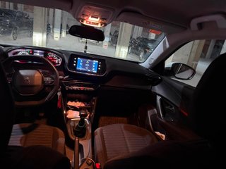 Peugeot 2008 2021