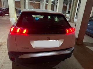 Peugeot 2008 2021