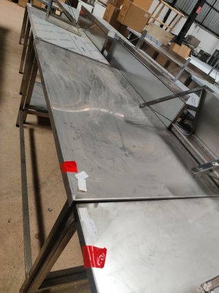 MESA INOX CENTRAL EN SALDO 1.5 M MIRA MI PERFIL