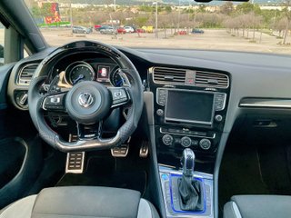 Volkswagen Golf R 2.0 TSI 300cv BMT 4Motion DSG