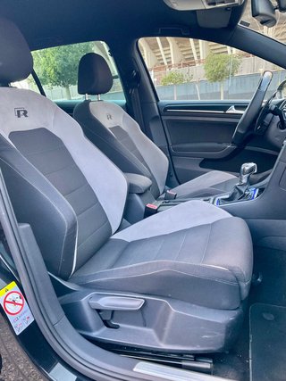 Volkswagen Golf R 2.0 TSI 300cv BMT 4Motion DSG