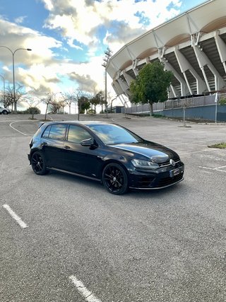 Volkswagen Golf R 2.0 TSI 300cv BMT 4Motion DSG