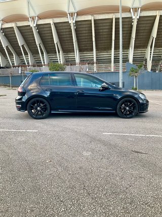 Volkswagen Golf R 2.0 TSI 300cv BMT 4Motion DSG