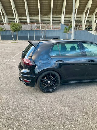 Volkswagen Golf R 2.0 TSI 300cv BMT 4Motion DSG