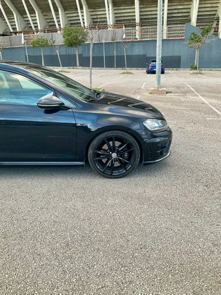 Volkswagen Golf R 2.0 TSI 300cv BMT 4Motion DSG