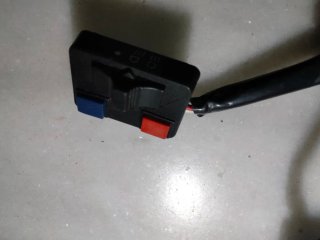 Mobylette Onix mando luces e intermitentes
