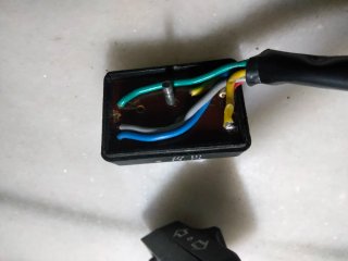 Mobylette Onix mando luces e intermitentes