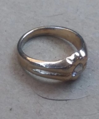Anillo oro 18k con circonita