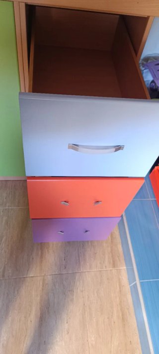 Cama 90 infantil con armario y cajonera.NEGOCIABLE