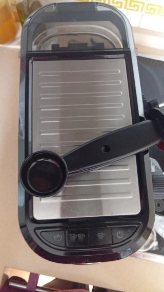Cafetera Cecotec Cumbia Cafelizzia Roja