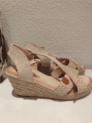 Sandalias esparto beige talla 40 usadas dos veces