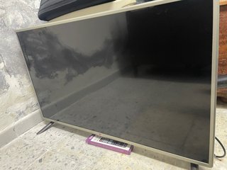 TV LG LED 42 Plata y Negro